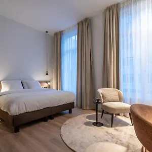 one-two-four-hotel-spa.hotelsghent.com/